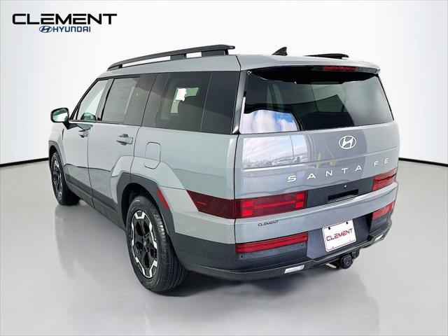 Hyundai Santa Fe Vehicle Full-screen Gallery Image 8