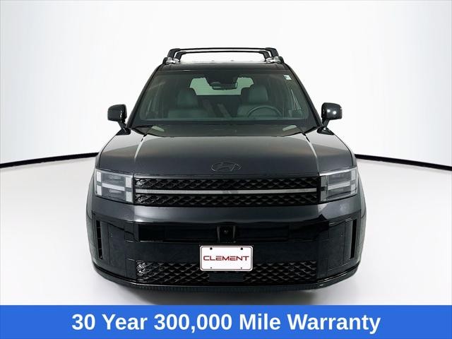 Hyundai Santa Fe Hybrid Vehicle Image 02