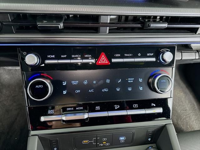 Hyundai Santa Fe Hybrid Vehicle Image 19