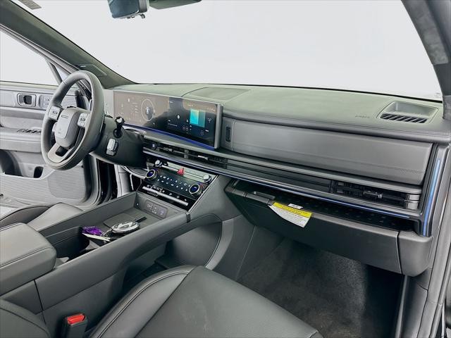 Hyundai Santa Fe Hybrid Vehicle Image 31