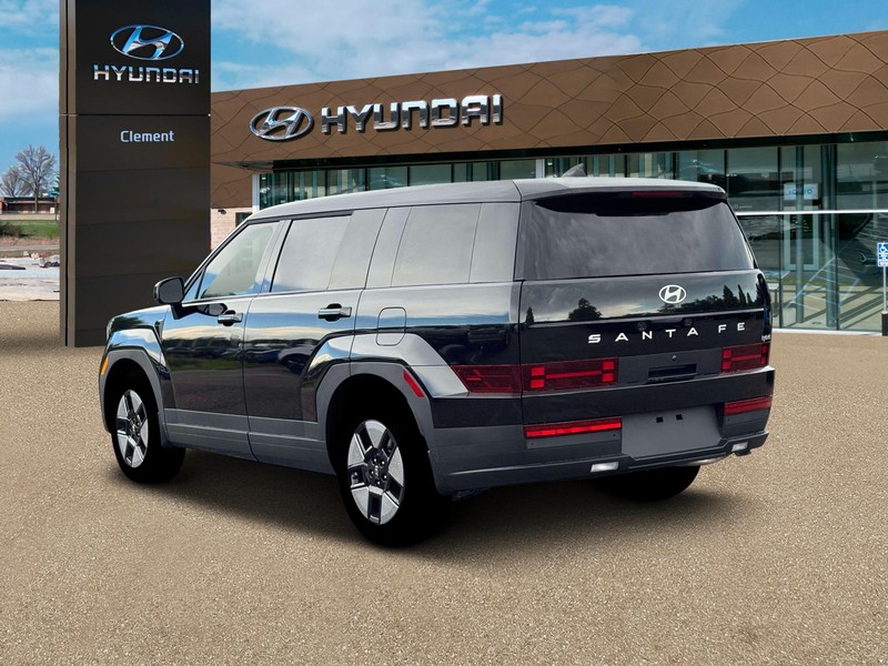 Hyundai Santa Fe Hybrid Vehicle Full-screen Gallery Image 5