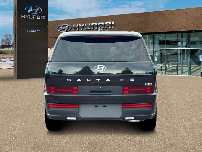 Hyundai Santa Fe Hybrid Vehicle Full-screen Gallery Image 6