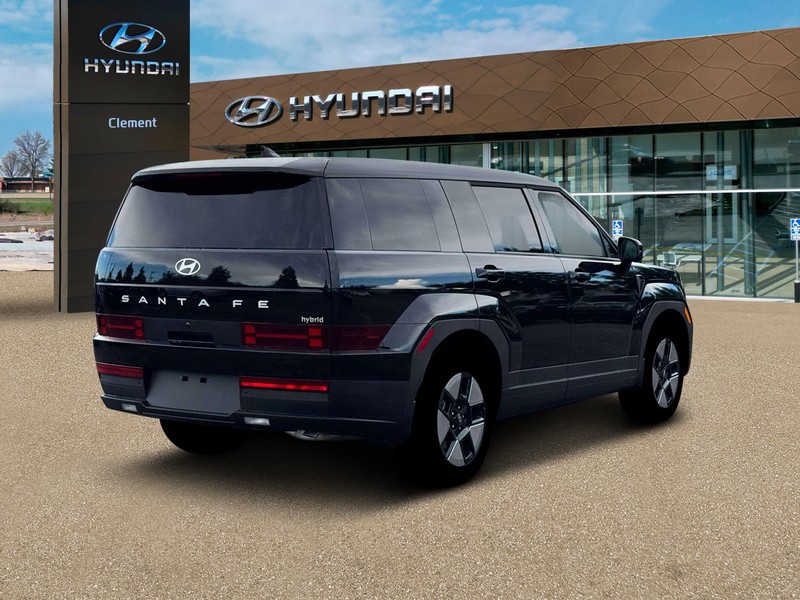 Hyundai Santa Fe Hybrid Vehicle Full-screen Gallery Image 7