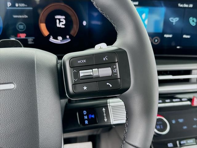 Hyundai Santa Fe Hybrid Vehicle Image 15