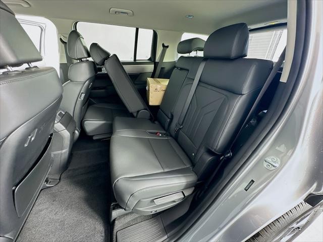 Hyundai Santa Fe Hybrid Vehicle Image 27