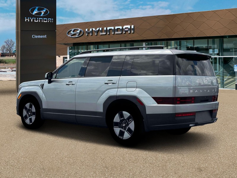 Hyundai Santa Fe Hybrid Vehicle Full-screen Gallery Image 4