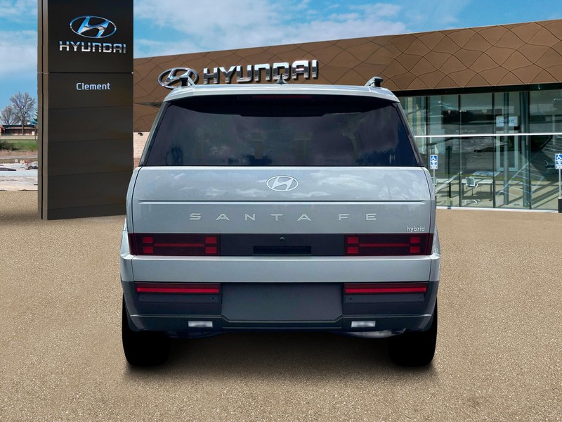 Hyundai Santa Fe Hybrid Vehicle Full-screen Gallery Image 6