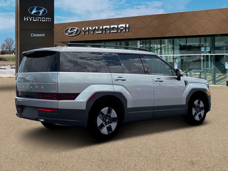 Hyundai Santa Fe Hybrid Vehicle Full-screen Gallery Image 8