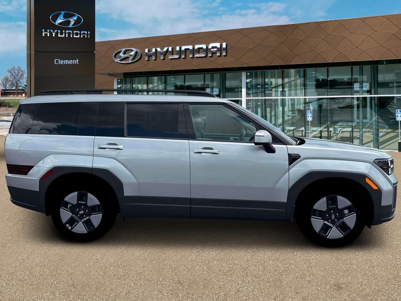 Hyundai Santa Fe Hybrid Vehicle Full-screen Gallery Image 9