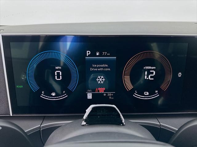 Hyundai Santa Fe Hybrid Vehicle Image 16