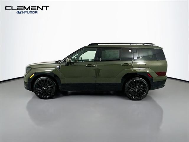 Hyundai Santa Fe Vehicle Full-screen Gallery Image 4