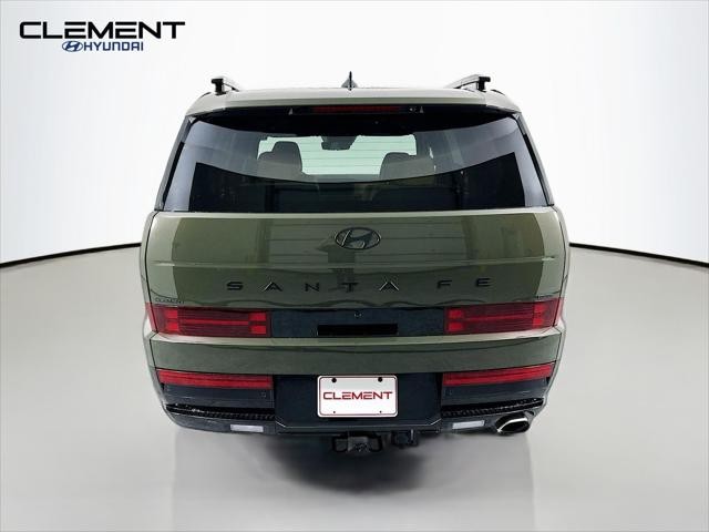 Hyundai Santa Fe Vehicle Full-screen Gallery Image 7