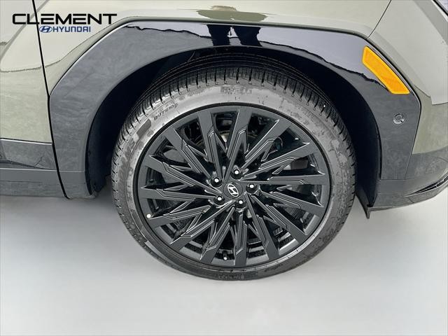 Hyundai Santa Fe Vehicle Full-screen Gallery Image 33