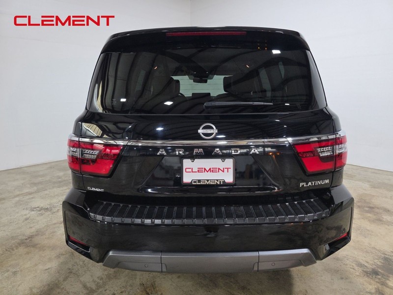 Nissan Armada Vehicle Image 07