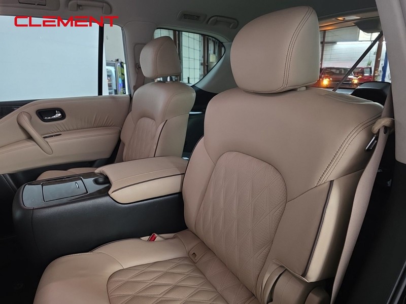 Nissan Armada Vehicle Image 28