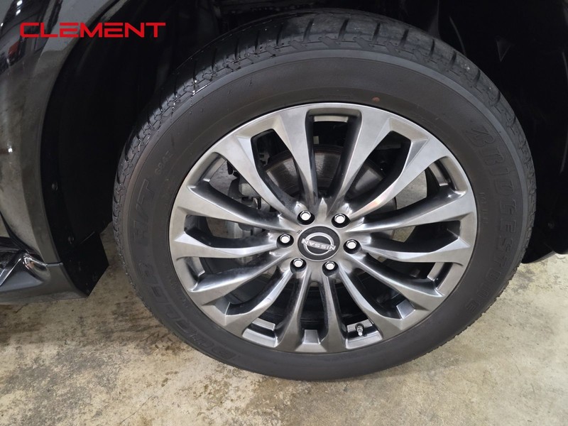 Nissan Armada Vehicle Image 35