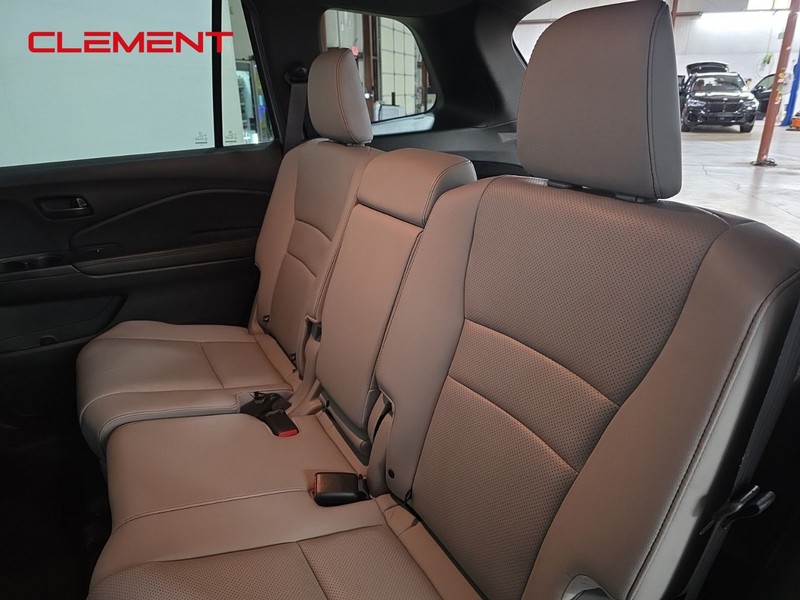 Honda Passport Vehicle Image 27