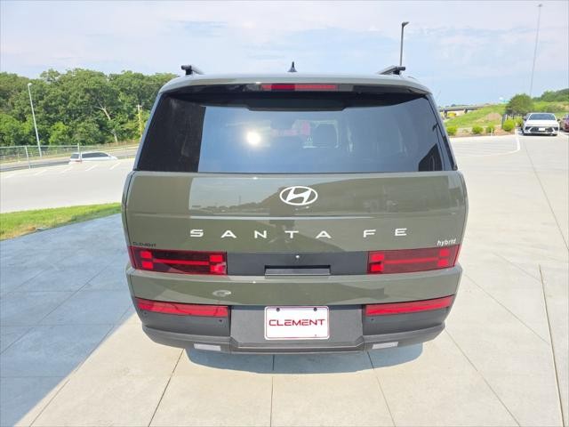Hyundai Santa Fe Hybrid Vehicle Full-screen Gallery Image 7