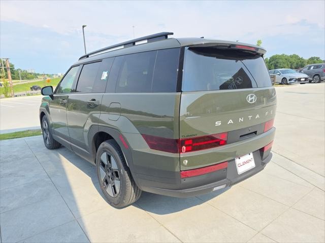 Hyundai Santa Fe Hybrid Vehicle Full-screen Gallery Image 8