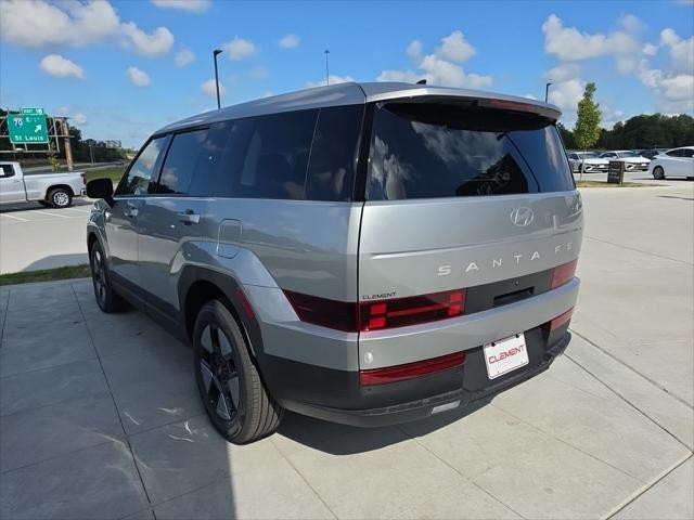 Hyundai Santa Fe Hybrid Vehicle Full-screen Gallery Image 8