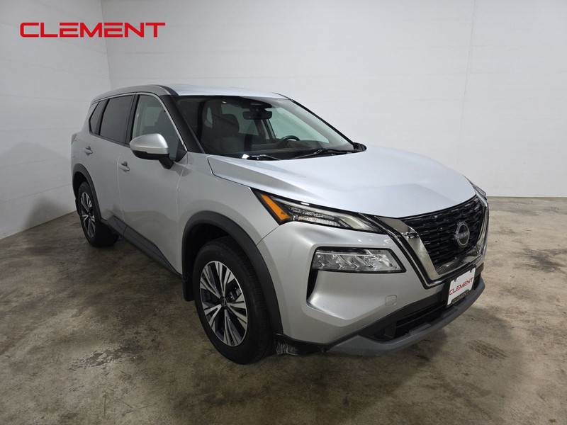 Nissan Rogue Vehicle Image 03