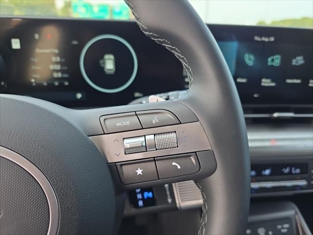 Hyundai Kona Vehicle Full-screen Gallery Image 14