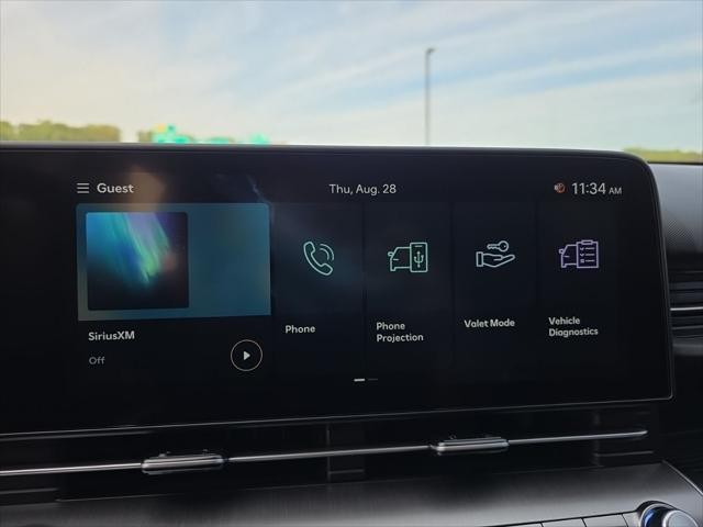 Hyundai Kona Vehicle Full-screen Gallery Image 17