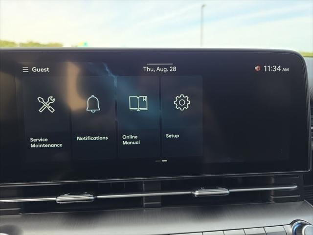 Hyundai Kona Vehicle Full-screen Gallery Image 18