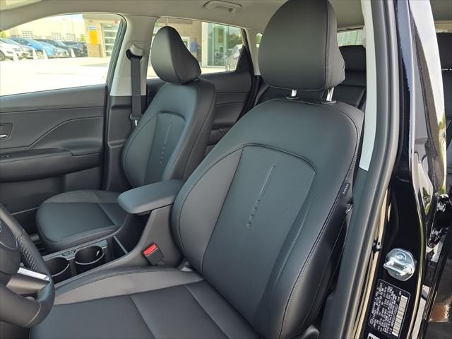 Hyundai Kona Vehicle Full-screen Gallery Image 26