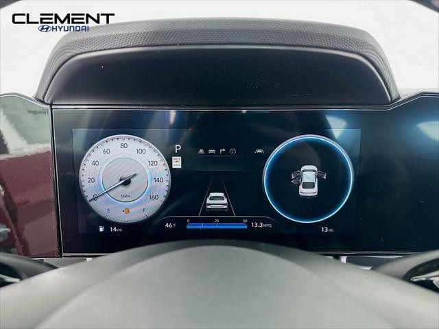 Hyundai Elantra Vehicle Full-screen Gallery Image 16