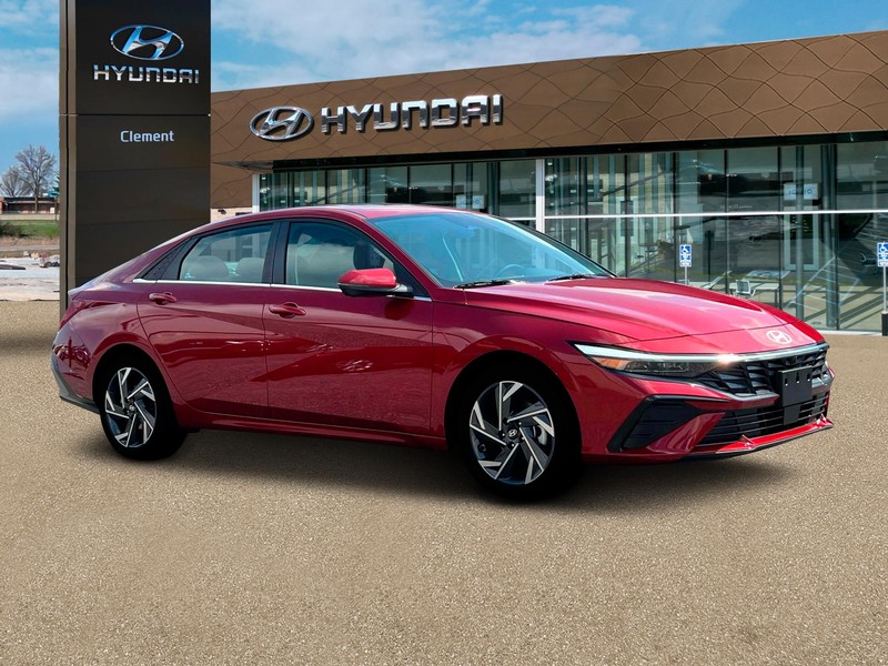 Hyundai Elantra Vehicle Full-screen Gallery Image 10