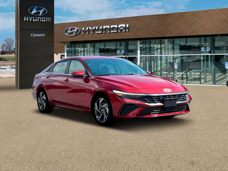 Hyundai Elantra Vehicle Full-screen Gallery Image 11