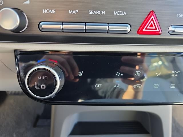 Hyundai Palisade Vehicle Full-screen Gallery Image 22