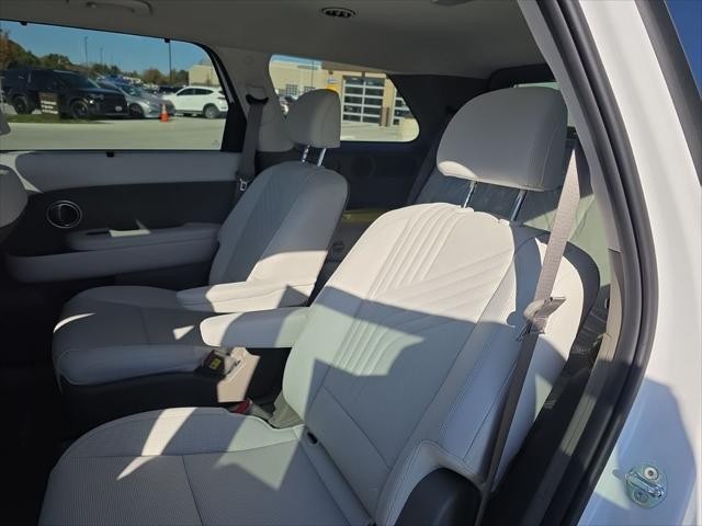 Hyundai Palisade Vehicle Full-screen Gallery Image 31