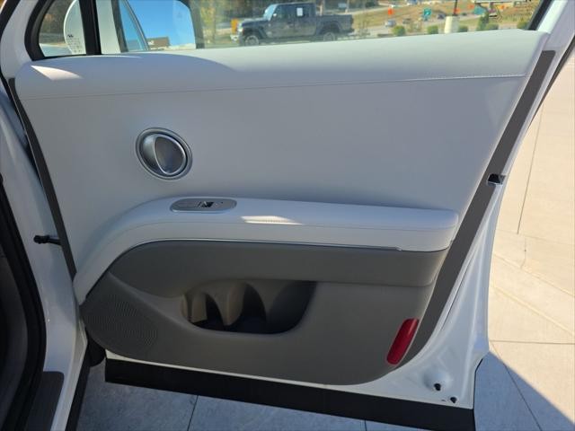 Hyundai Palisade Vehicle Full-screen Gallery Image 35