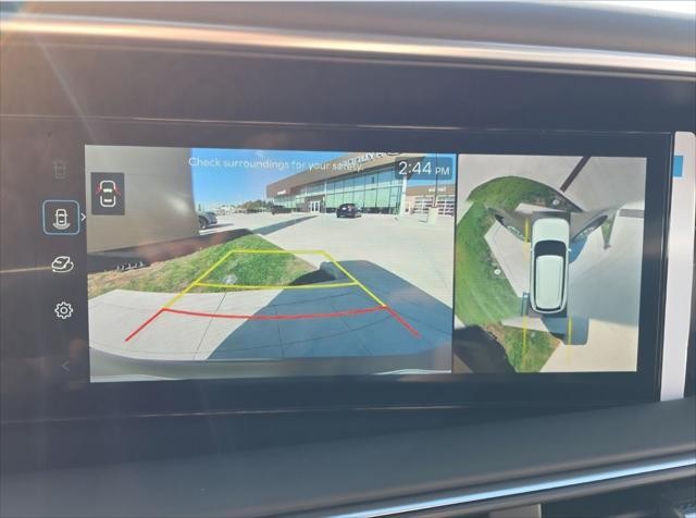 Hyundai Palisade Vehicle Full-screen Gallery Image 19