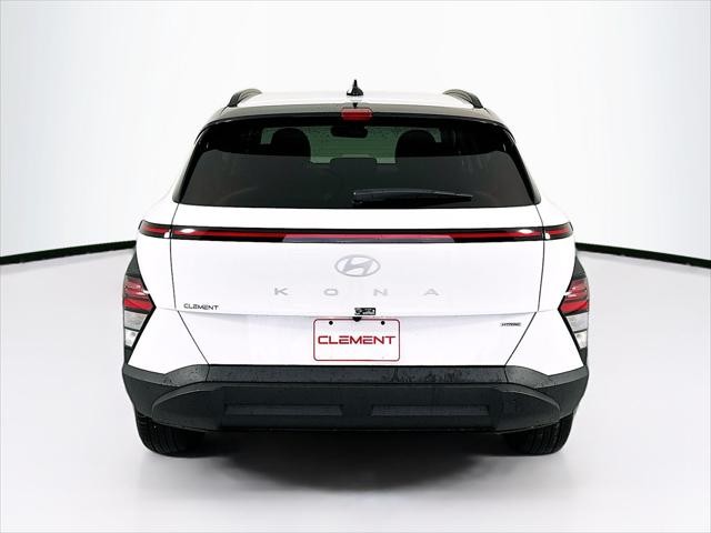 Hyundai Kona Vehicle Full-screen Gallery Image 7