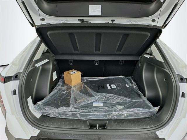 Hyundai Kona Vehicle Full-screen Gallery Image 9