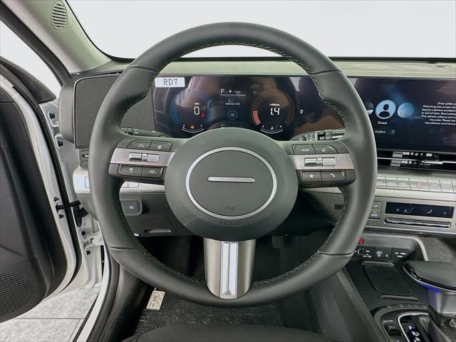 Hyundai Kona Vehicle Full-screen Gallery Image 13