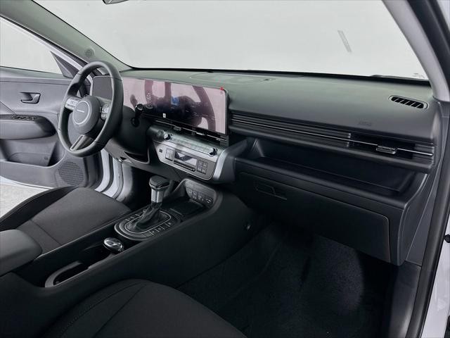 Hyundai Kona Vehicle Full-screen Gallery Image 29