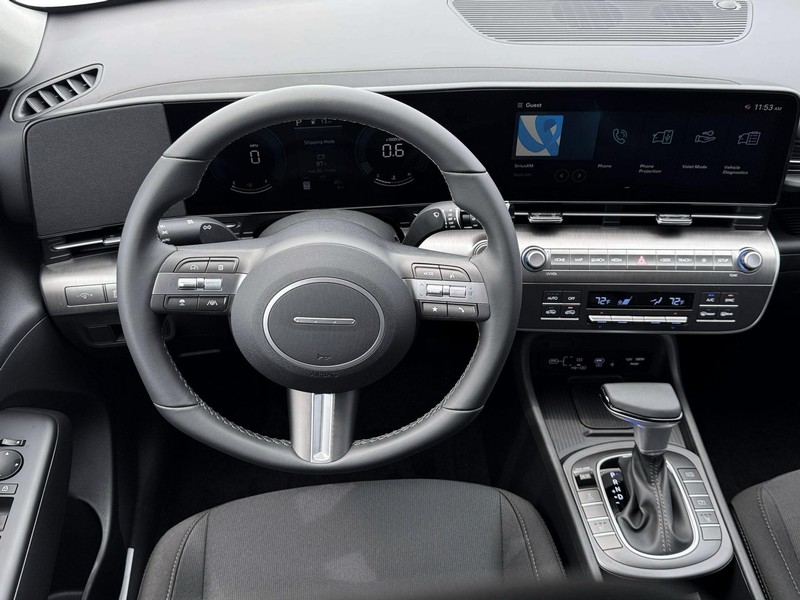 Hyundai Kona Vehicle Full-screen Gallery Image 17