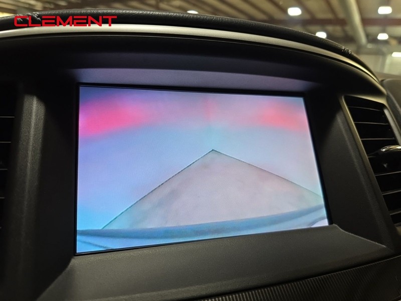 INFINITI QX60 Vehicle Image 17