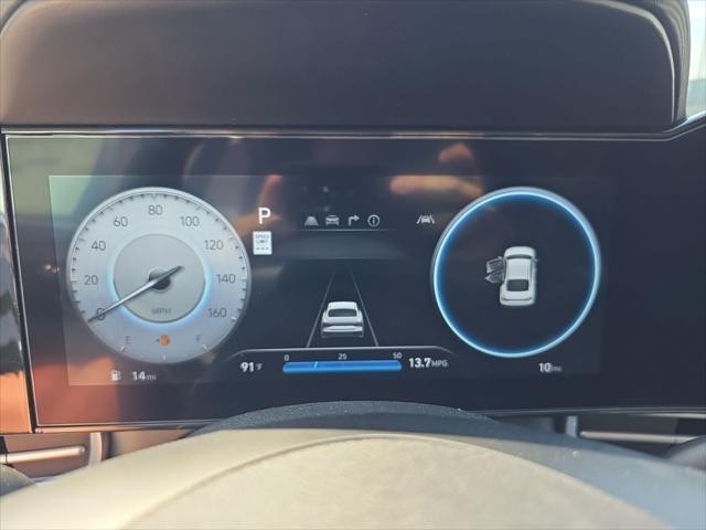 Hyundai Elantra Vehicle Full-screen Gallery Image 16