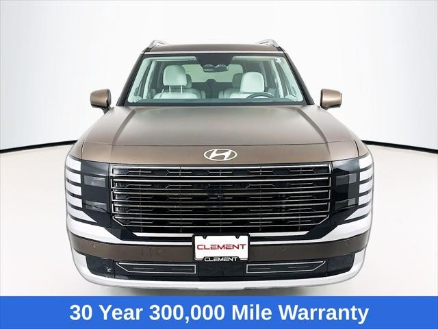 Hyundai Palisade Vehicle Full-screen Gallery Image 2