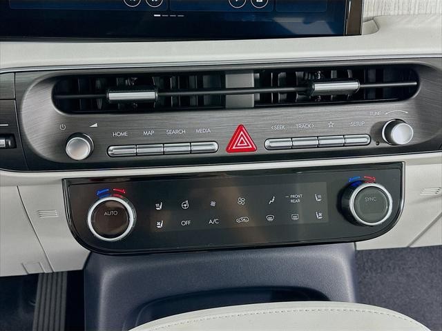 Hyundai Palisade Vehicle Full-screen Gallery Image 19