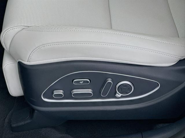 Hyundai Palisade Vehicle Full-screen Gallery Image 26