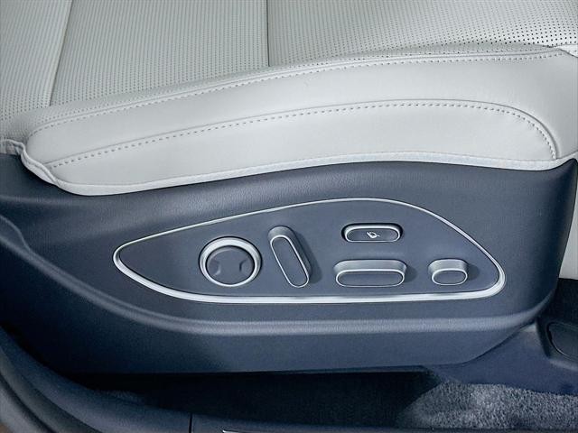 Hyundai Palisade Vehicle Full-screen Gallery Image 31