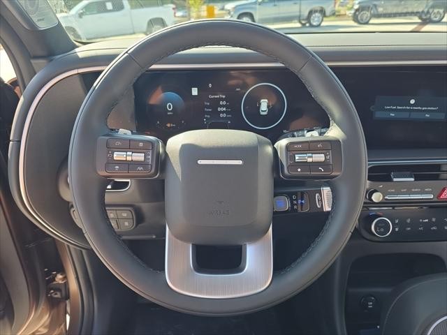 Hyundai Palisade Vehicle Full-screen Gallery Image 12