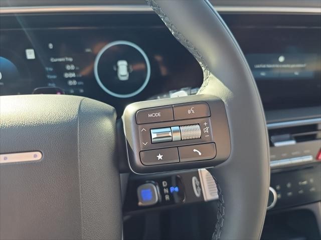 Hyundai Palisade Vehicle Full-screen Gallery Image 14