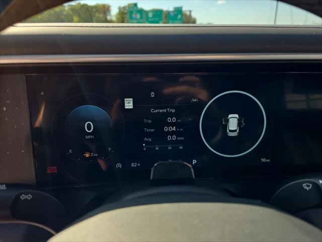 Hyundai Palisade Vehicle Full-screen Gallery Image 16